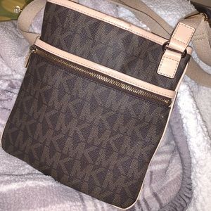 Michael Kors Crossbody
